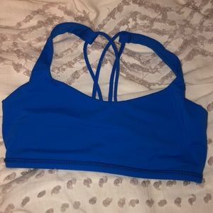 Never worn Lululemon sports bra!